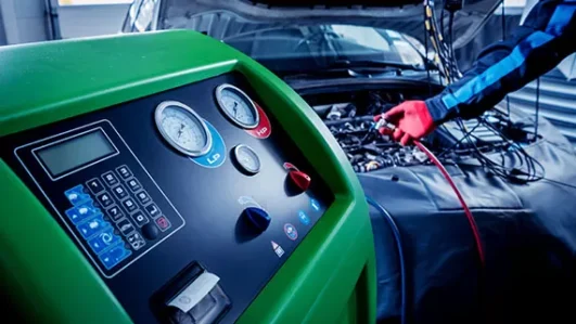 curatare-aer-conditionat-automobil-b reparatii aere conditionate bucuresti